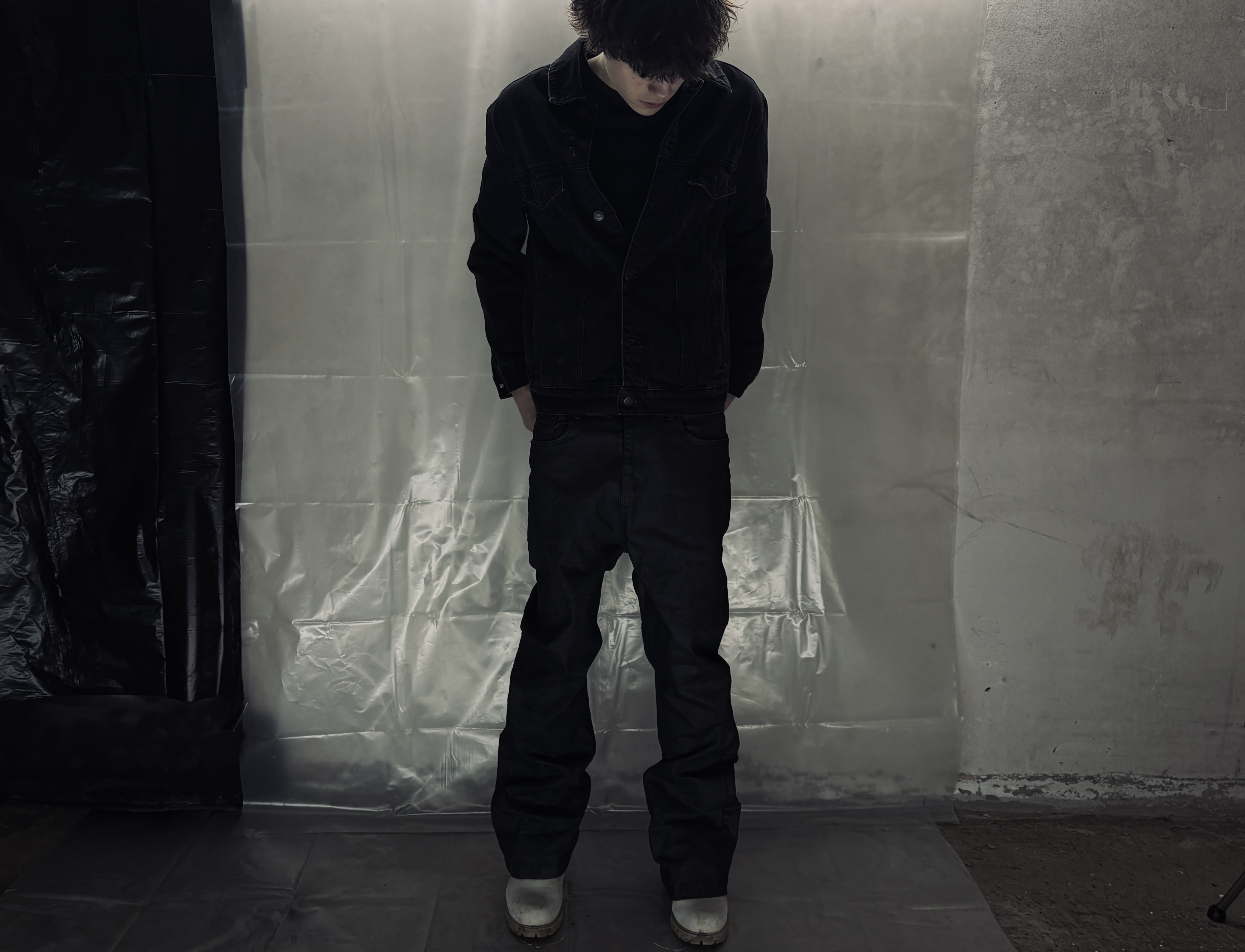 Full Black Waxed Jeans